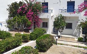 White And Blue,Finikas Syros